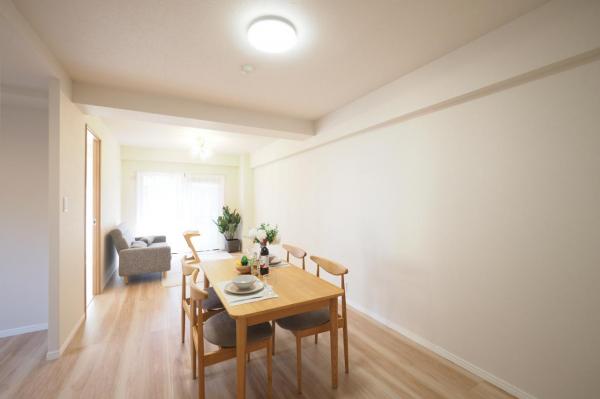 ライオンズマンション西所沢　2階 リビングダイニング