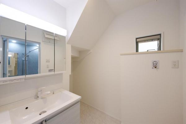 所沢市向陽町　新築一戸建て 洗面化粧台