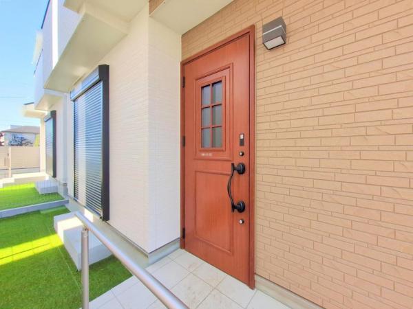 所沢市上新井2丁目　新築一戸建て 前面道路含む現地写真