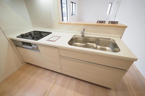 ～早春感謝！価格格変更物件～　新座市畑中2丁目　新築一戸建て 