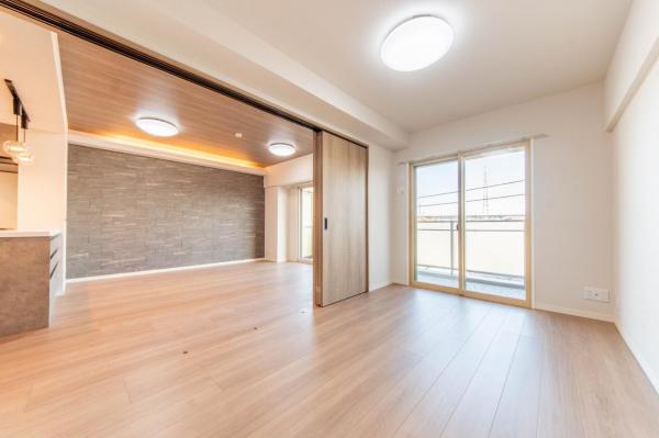 ブロッサムコートむさし野ビューウイング　3階 洋室