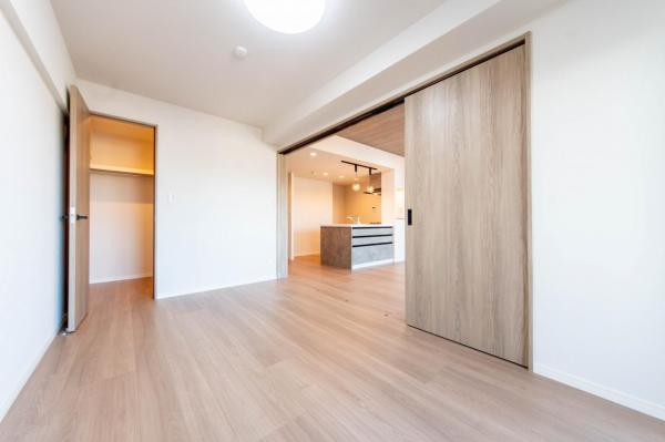 ブロッサムコートむさし野ビューウイング　3階 洋室