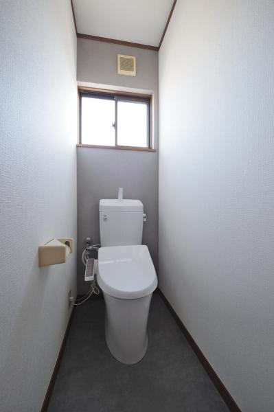 狭山市広瀬台3丁目　中古一戸建て トイレ