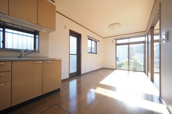 狭山市広瀬台3丁目　中古一戸建て リビングダイニング