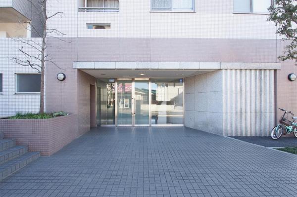 サンライト坂戸仲町　8階 エントランス（外）