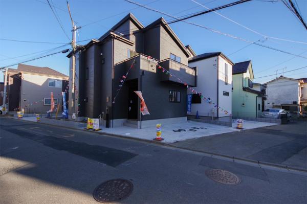 ～早春感謝！価格変更物件～　富士見市羽沢3丁目　新築一戸建て 前面道路含む現地写真