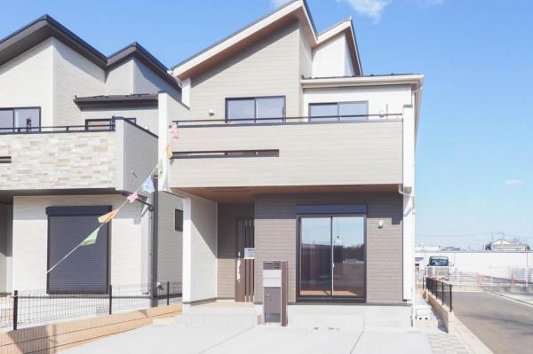 所沢市下安松　新築一戸建て 前面道路含む現地写真