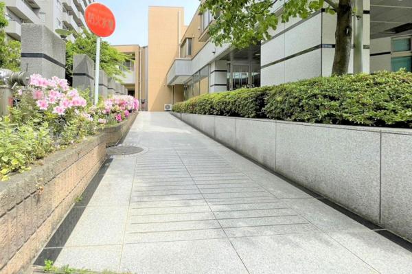 ディアクオーレ中野文園　B1階1階 その他共用部