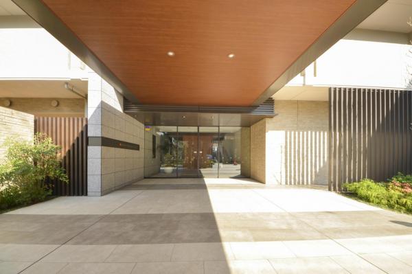 オハナ新所沢　6階 エントランス（外）