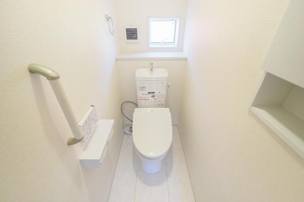 東村山市恩多町3丁目　新築一戸建て トイレ