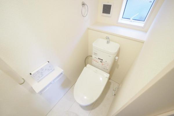 東村山市恩多町3丁目　新築一戸建て トイレ