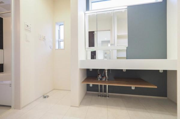 東村山市恩多町3丁目　新築一戸建て 脱衣所