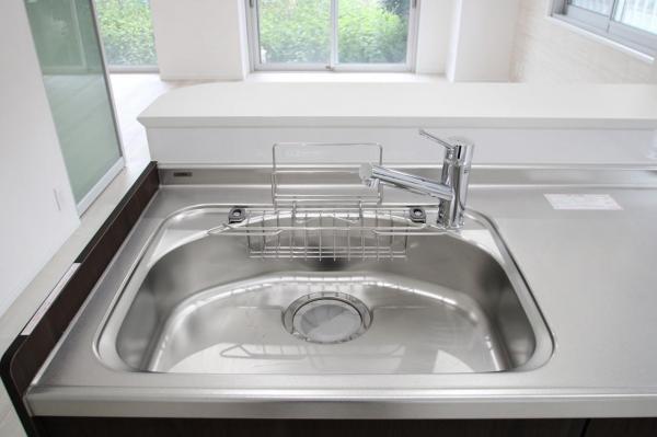 西高島平スカイハイツ　1階 