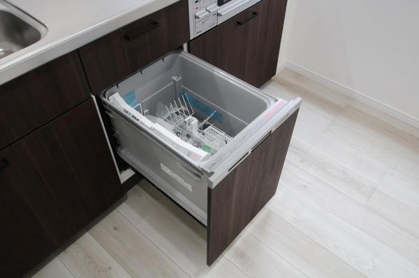 西高島平スカイハイツ　1階 