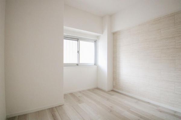 西高島平スカイハイツ　1階 