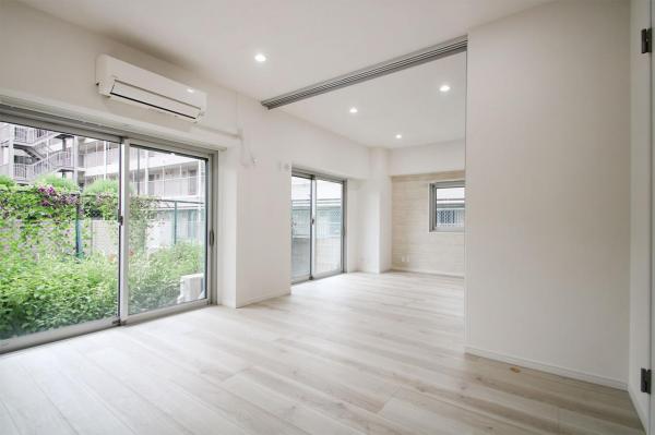 西高島平スカイハイツ　1階 