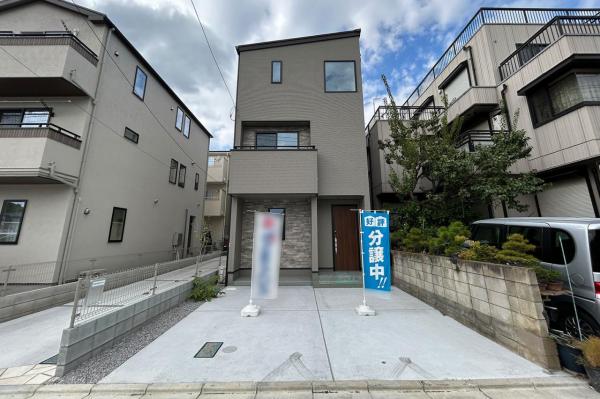 新築一戸建て さいたま市南区白幡６丁目 JR武蔵野線武蔵浦和駅 6,980万円