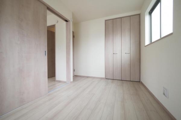 所沢市若狭4丁目　新築一戸建て 洋室