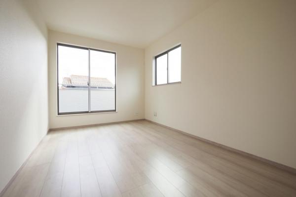 所沢市若狭4丁目　新築一戸建て 洋室