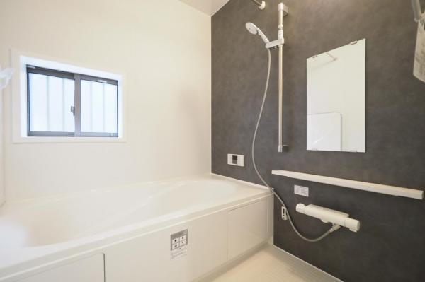 所沢市若狭4丁目　新築一戸建て 浴室