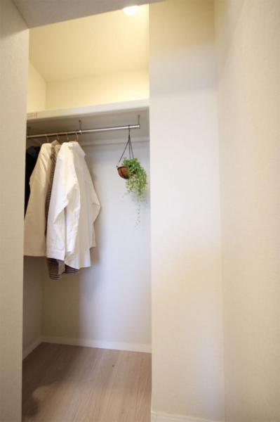 ユニーブル成増　3階 ウォークインクローゼット