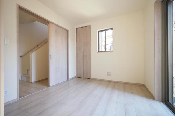 入間市大字仏子　新築一戸建て　全5棟 洋室