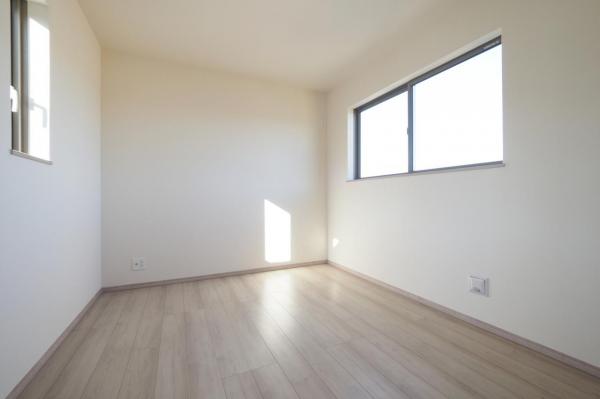 入間市大字仏子　新築一戸建て　全5棟 子供部屋