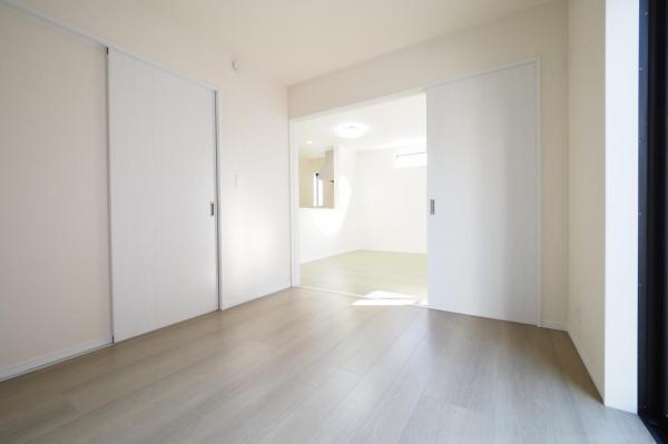 入間市大字仏子　新築一戸建て　全5棟 洋室