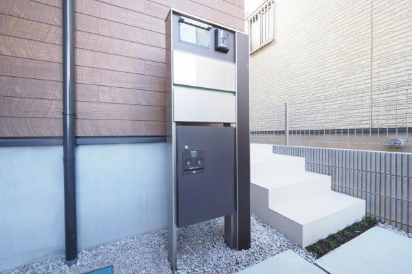 【建物完成！見学可】川越市小室　新築一戸建て 玄関