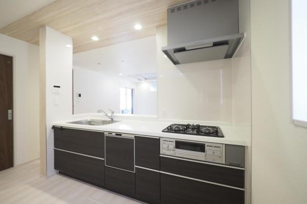 【建物完成！見学可】川越市小室　新築一戸建て キッチン