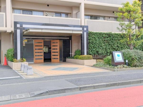 サンクレイドル西東京ウインフォート　3階 エントランス（外）