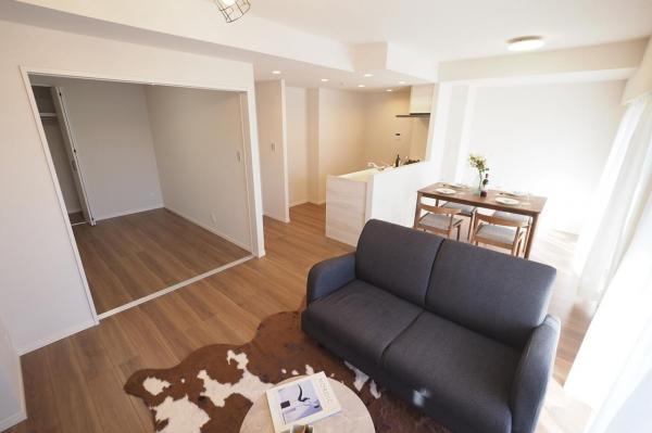 サンクレイドル西東京ウインフォート　3階 リビングダイニング