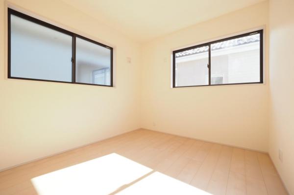 川越市下広谷　新築一戸建て 洋室