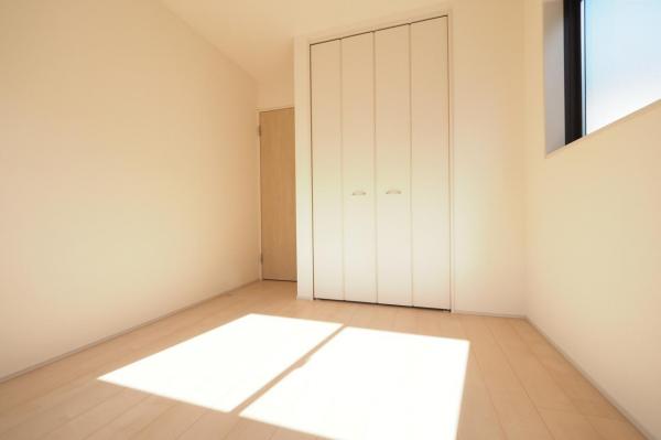 川越市下広谷　新築一戸建て 洋室