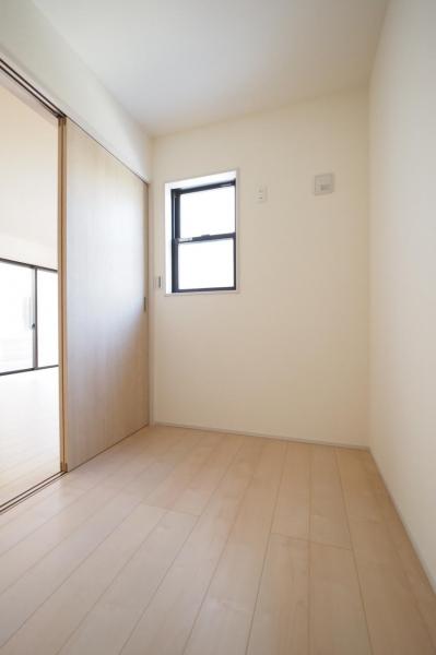 川越市下広谷　新築一戸建て 洋室