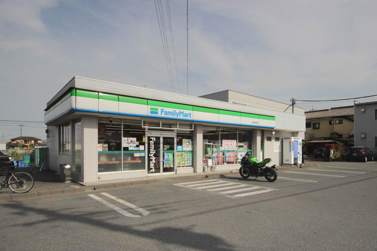 ファミリーマート 川越山田東店
