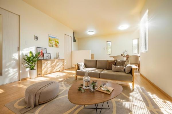 狭山市広瀬東4丁目　中古一戸建て リビングダイニング