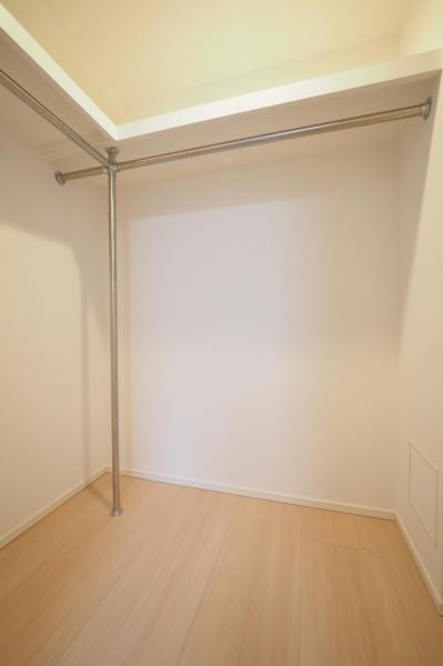 プレシス所沢元町　2階 ウォークインクローゼット