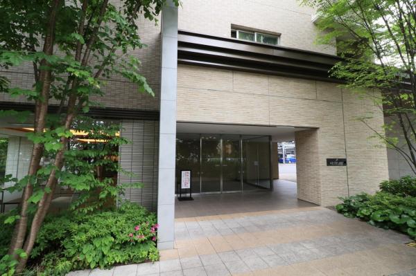 ルフォンソレイユ小平小川町　6階 エントランス（外）