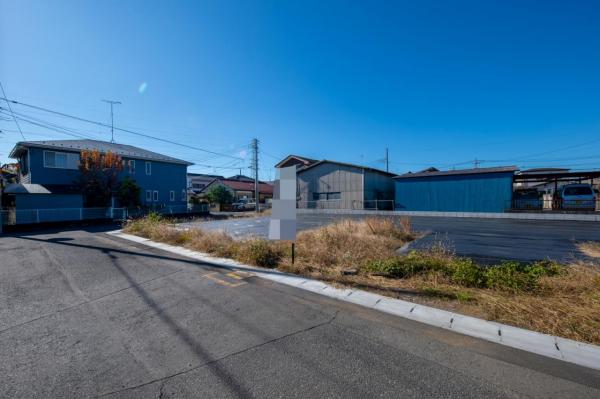 飯能市双柳　土地 前面道路含む現地写真