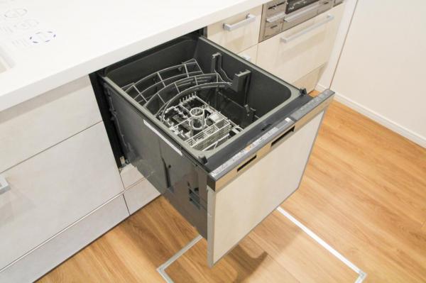 練馬区南大泉4丁目　中古一戸建て キッチン