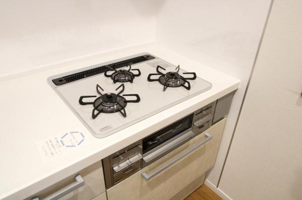 練馬区南大泉4丁目　中古一戸建て キッチン