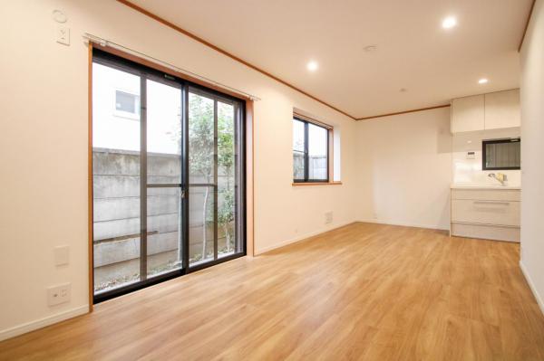 練馬区南大泉4丁目　中古一戸建て リビングダイニング