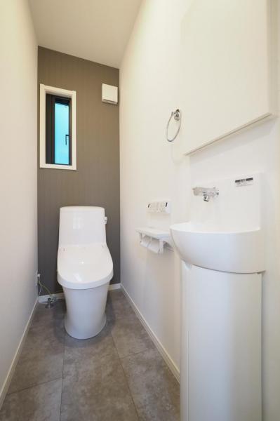 所沢市上新井2丁目　新築一戸建て トイレ