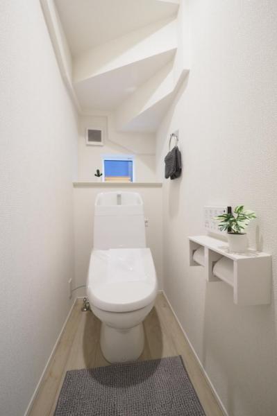 狭山市笹井２丁目　新築一戸建て トイレ