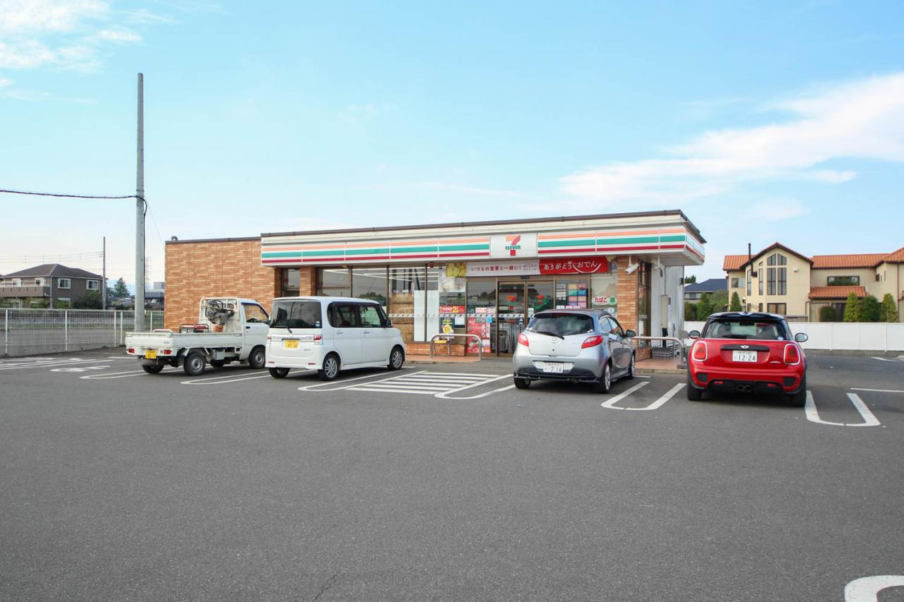 セブン-イレブン 日高旭ヶ丘店