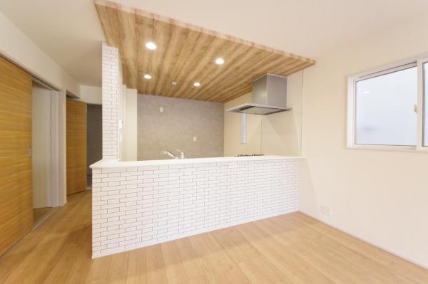 川越市笠幡　新築一戸建て キッチン