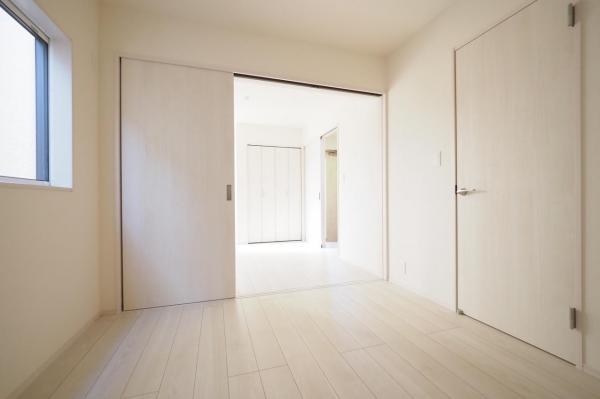 ～早春感謝！価格格変更物件～　志木市幸町1丁目　新築一戸建て 