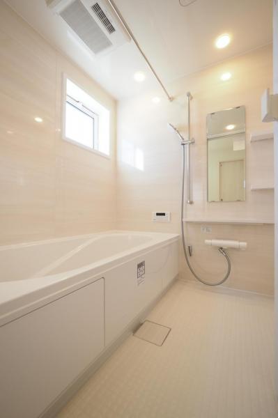 ～早春感謝！価格格変更物件～　志木市幸町1丁目　新築一戸建て 