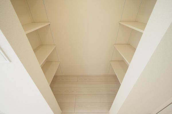 ～早春感謝！価格格変更物件～　志木市幸町1丁目　新築一戸建て 